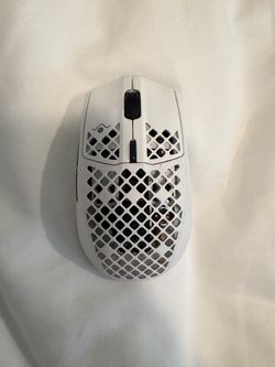 Aerox 3 2022 snow steelseries mouse