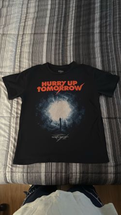 Hurry Up Tomorrow T-shirt (Size L)
