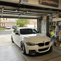 2015 BMW 320i
