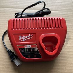 Milwaukee M12 Charger (NEW) 12 Volt