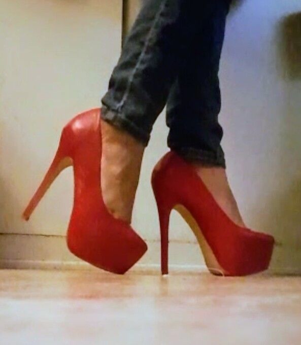 Steve madden cheap dejavu heels