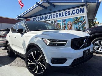 2020 Volvo XC40