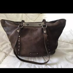 Patricia Nash Benvenuto Leather Tote Bag Purse
Pre-Owned NICE
Comes with dust bag