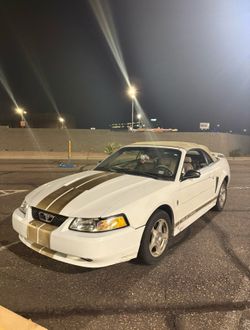 2003 Ford Mustang