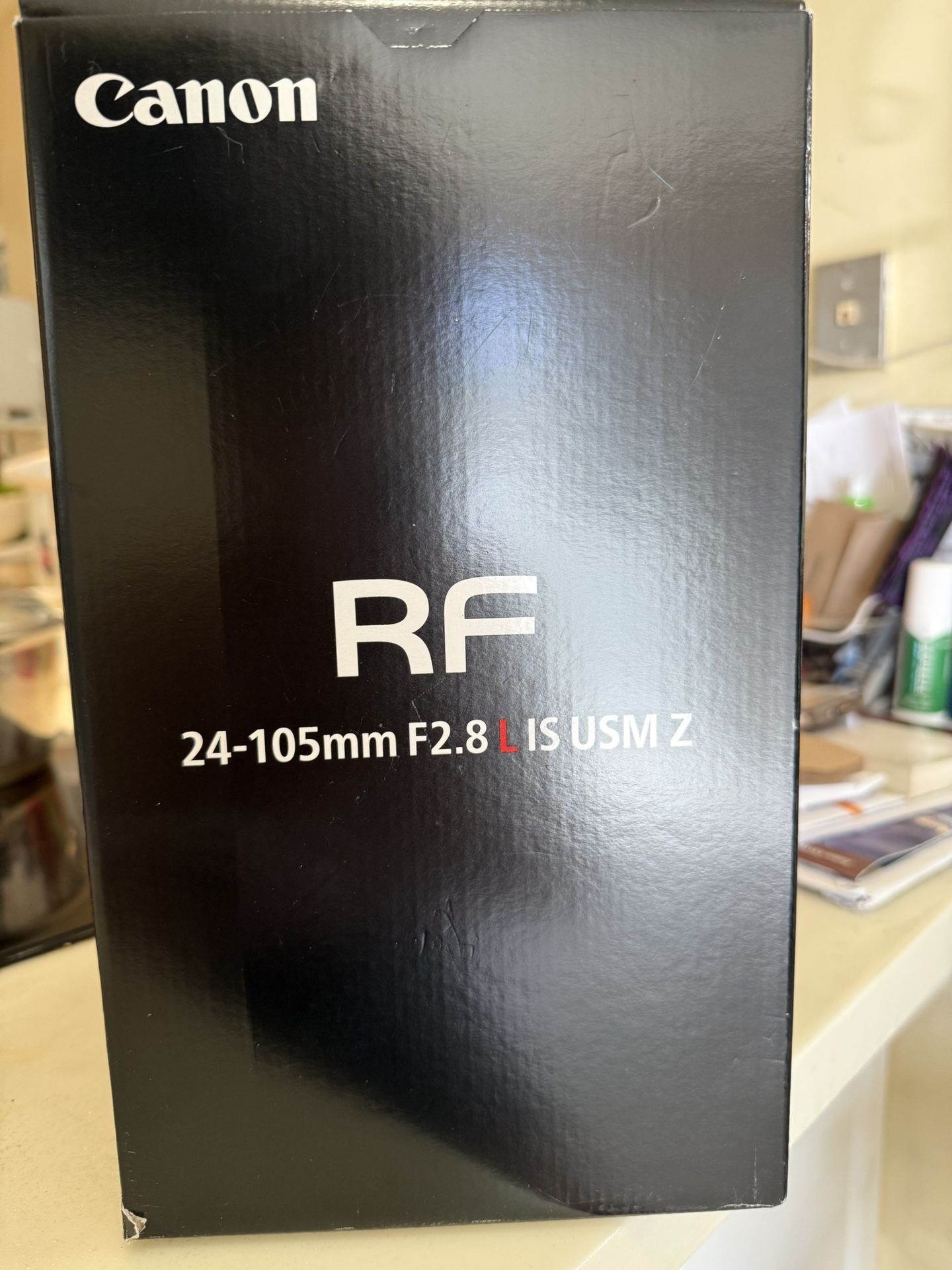Canon RF 24-105mm F2.8