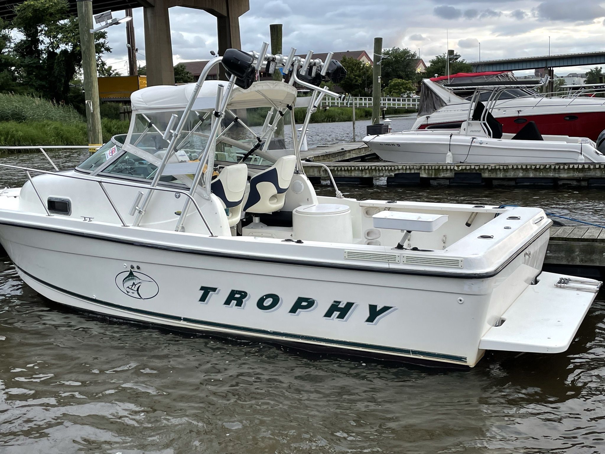 2000 BAYLINER Trophy