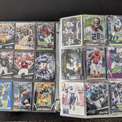 Huge Binder Of Football Cards - Approx 1,000 Cards