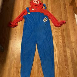 Super Mario Bros. Adult Onesie Size Large 