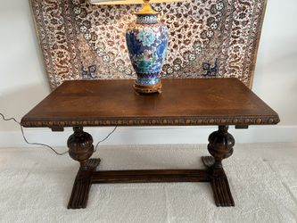 Antique Oak Coffee / Side Table