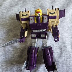 Transformers legacy blitzwing