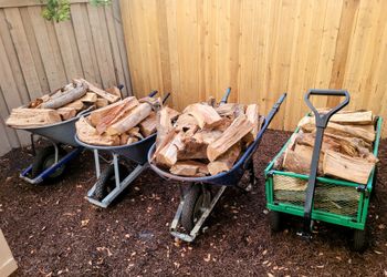 Split And Seasoned Firewood 