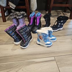 Girls Snow Boots Different Sizes