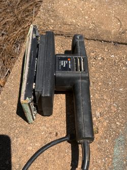 Black & Decker Electric Finishing Sander. Works