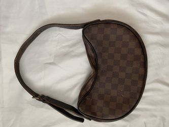 Louis Vuitton purse