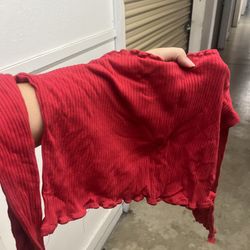 Red cropped shirt