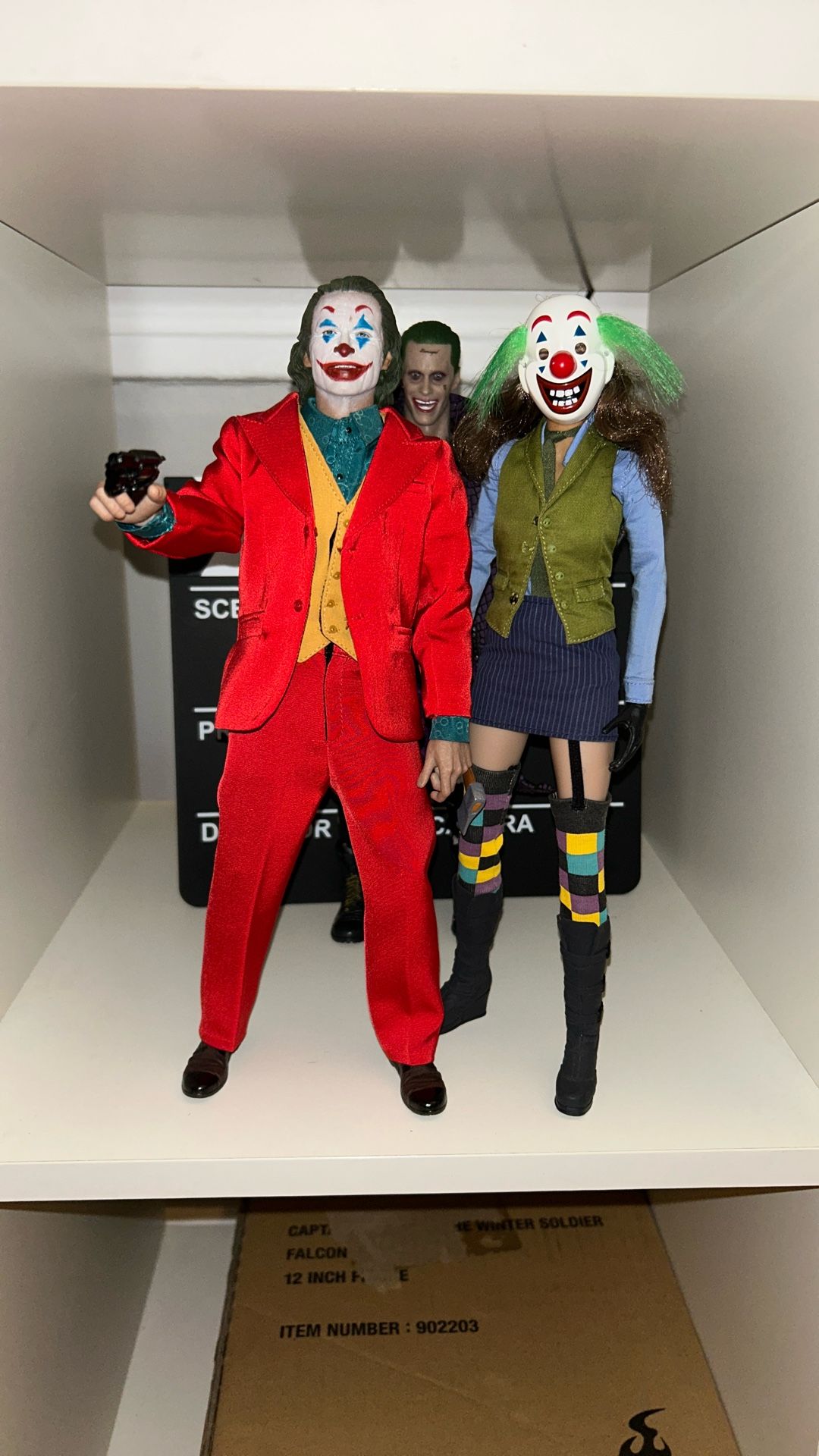 1/6 Collectible Figures Joker Lot Like New