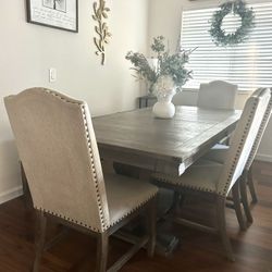 Rustic Ashley's Dinning Table with Bench and 4 Chairs