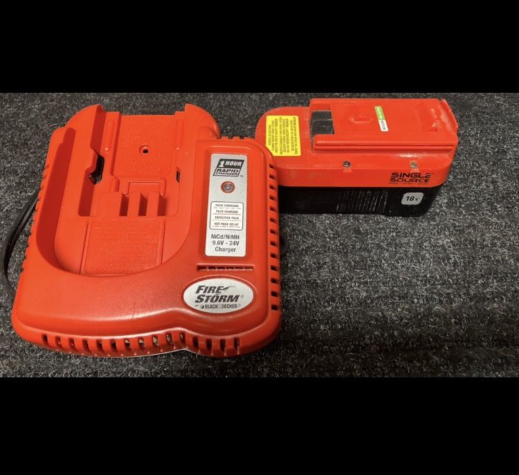 BLACK+DECKER 9.6V-24V Firestorm Charger & Single Source 18V Battery