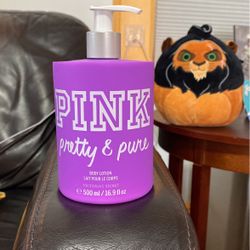 VS Pink Pretty and Pure Body Lotion 500 ml $30