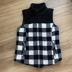 Maurices Black and White Checkered Sherpa Vest 