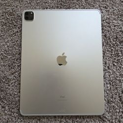 Apple iPad Pro 12.9 inch 4th gen 128GB