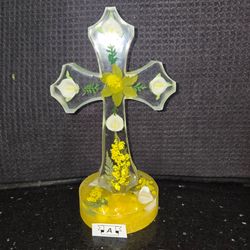 Cross, resin with dried flowers