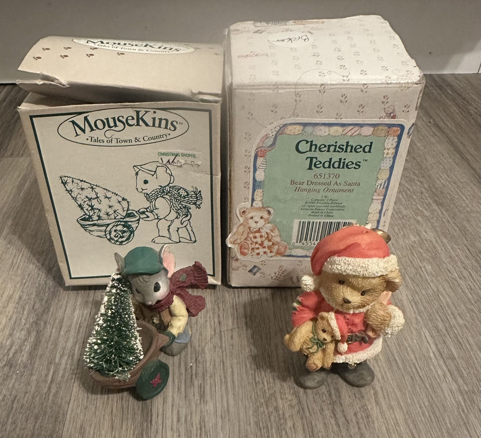 Cherished Teddies Bear dressed as Santa Hanging ornament MouseKins