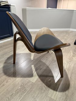 Mid Century Modern Shell Chair Walnut & Black Vegan Leather