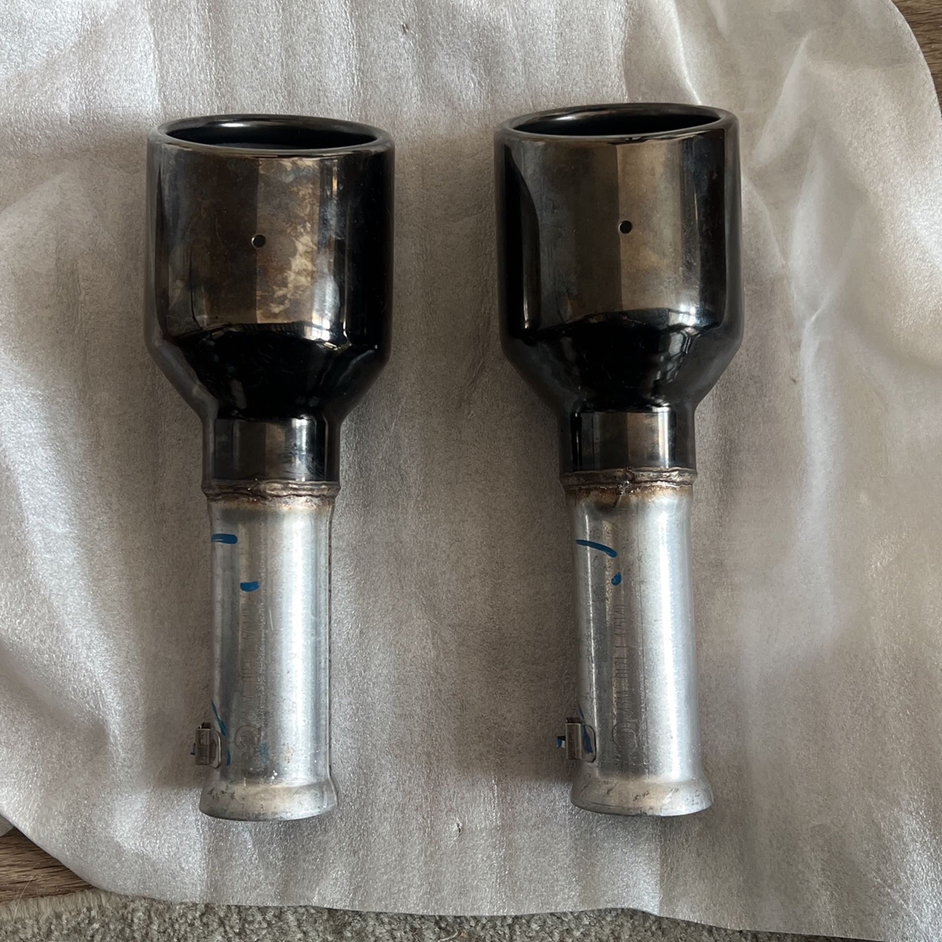 Authentic Mopar Chrome Exhaust Tips !