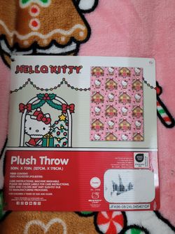 Hello Kitty Ginger House Plush Throw