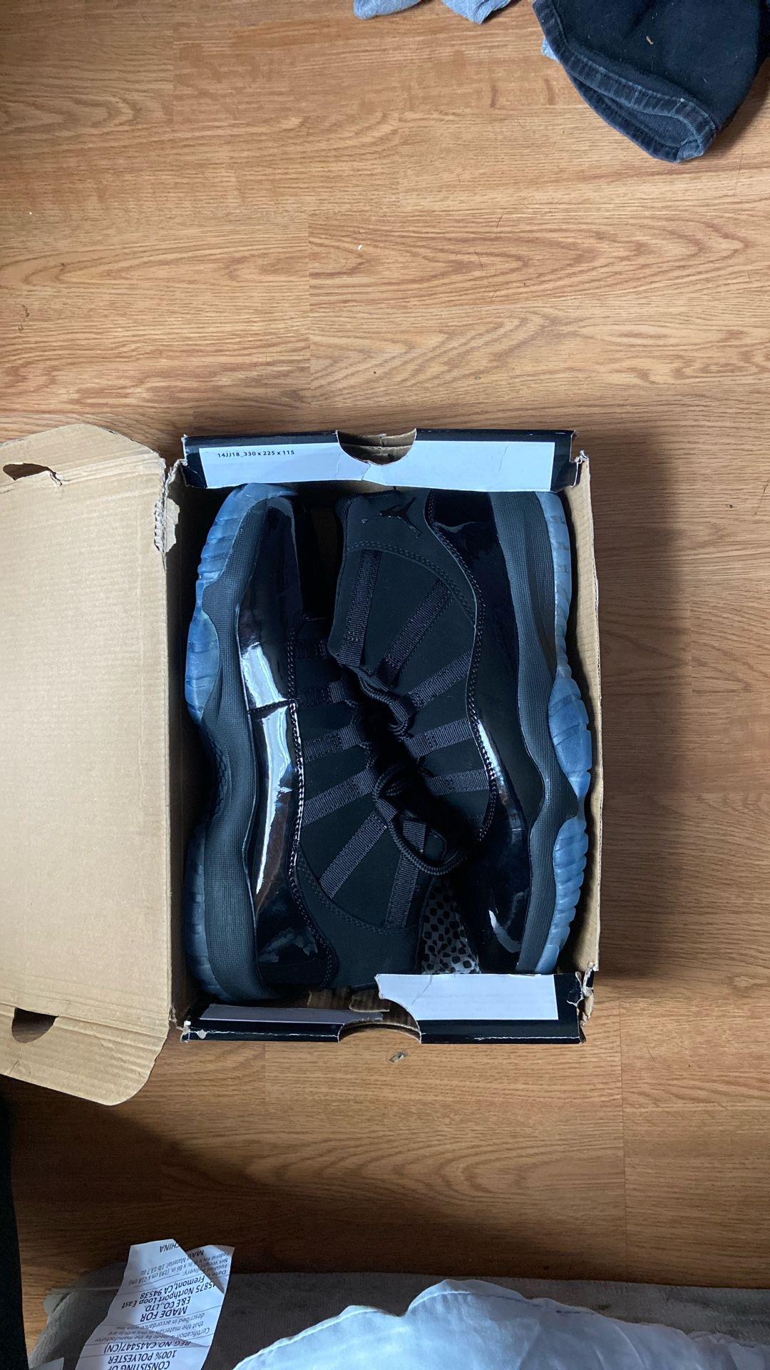 Jordan 11cap And Gowns