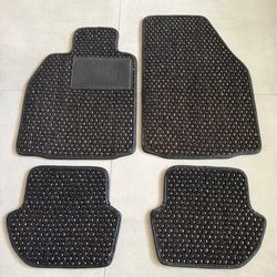 Coco Mats for Porsche 997 (911) – Full Set – Excellent Condition