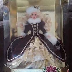 VINTAGE 1996 NIB special edition Barbie Christmas Happy Holidays doll PRICE IS FIRM