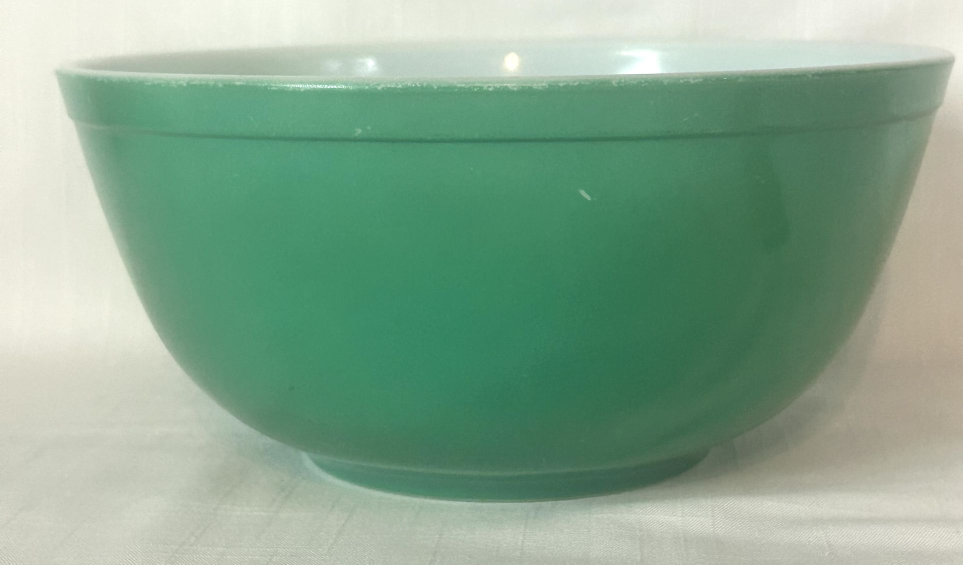 Pyrex Primary Green Mixing Nesting Bowl 403 2 1/2 Quart