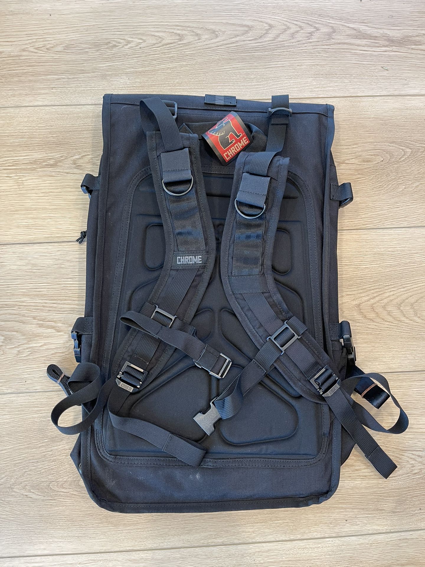 Chrome Industries Barrage Freight Backpack for Sale in Fullerton, CA ...