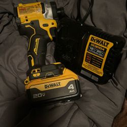 Dewalt Impact Driver Drill XR BRAND New Top