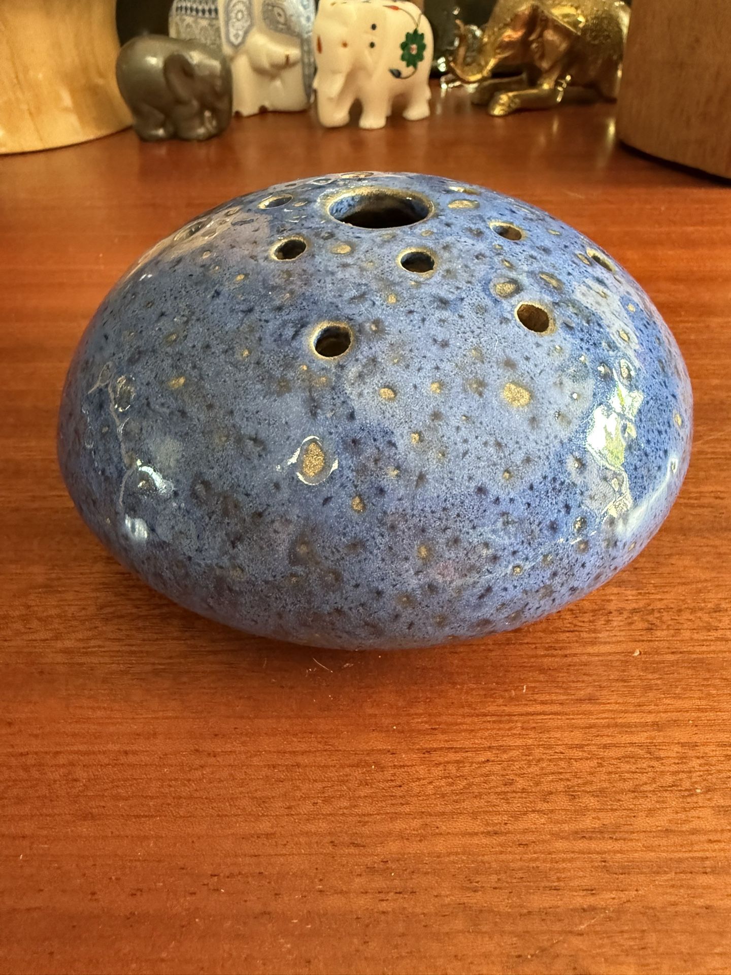 Blue Posey Pot Flower Vase/Frog