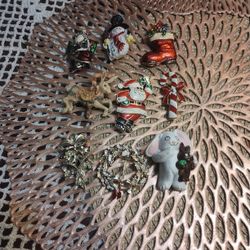 Vintage Brooches Christmas Pins 9 For $10