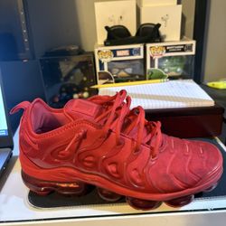 Red Vapor Maxes 