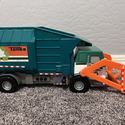 Tonka Hasbro Garbage Truck