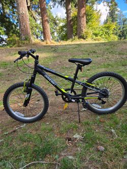 Dynacraft kids 7 speed bicycle