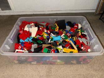 14 lbs of Lego Decorations
