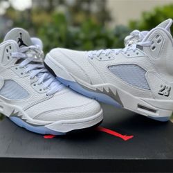 Air Jordan 5 Retro 'White Metallic'