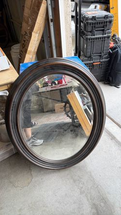 Oval mirror