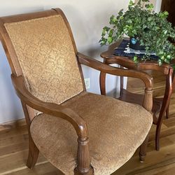 Oak Finish Goose Neck Accent Chair