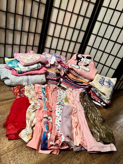 Girl clothes 77 pieces size 4-6 everything for $30