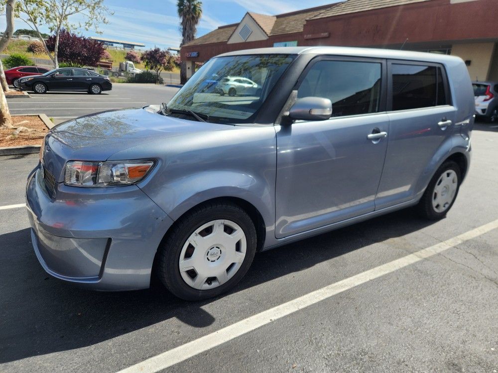 2009 Scion xB
