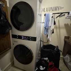 Stackable washer and dryer