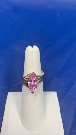 10KT Gold Ring with Pink Stone
