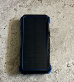 Solar Power Bank W/flash Light (pls Read Description Below)